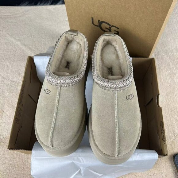 UGG Tan Suede Platform Slip-Ons - Picture 2 of 7